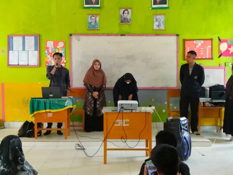 Membangun Jiwa Pemimpin Generasi Muda di Era 4.0: LDK SMK 2 Kolaka Utara bersama INTENS MKU