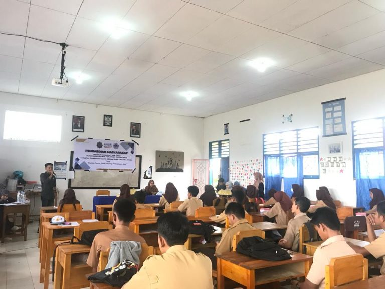 Kolaborasi Intens MKU dan SMKN 3 Kolaka Utara: Membangun Generasi Peduli Perlindungan Anak
